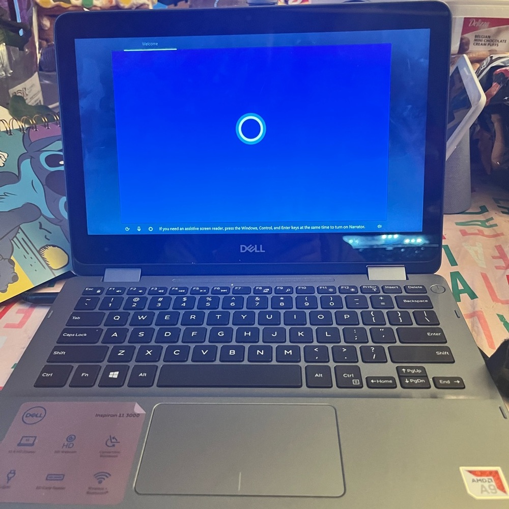 Dell Inspiron Touchscreen 2 in 1 tablet laptop like new